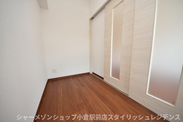 THE APARTMENT 開