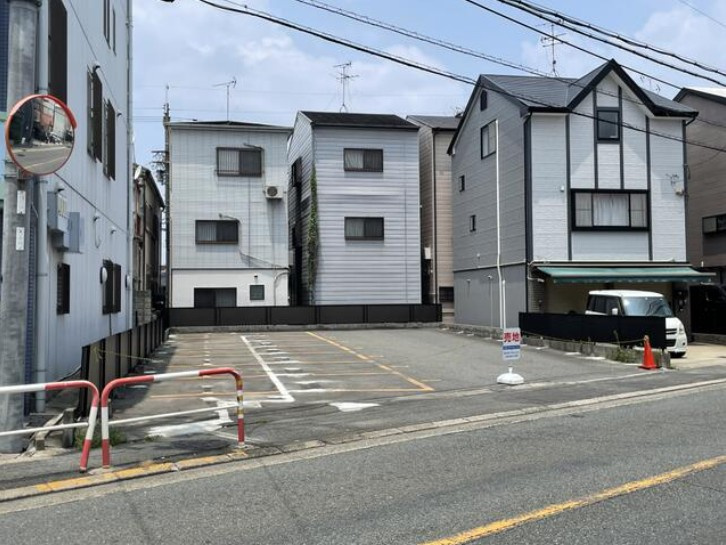 東大阪市中野　新築戸建用土地の前面道路含む現地写真
