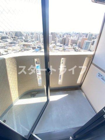 吹田市垂水町１丁目の賃貸マンションのバルコニー