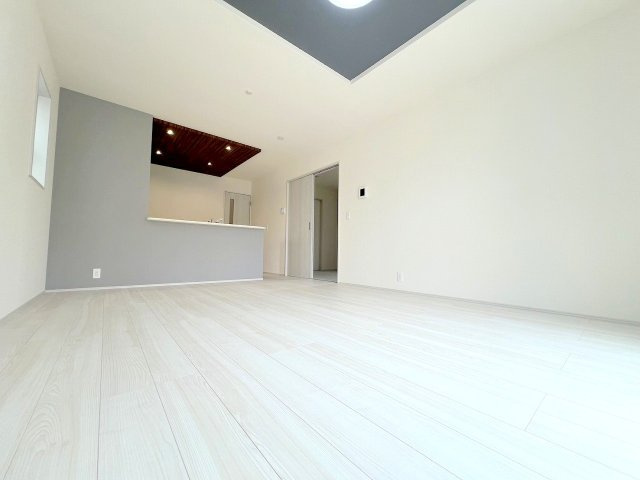 立川市西砂町　全15棟　新築戸建ての居間・リビング