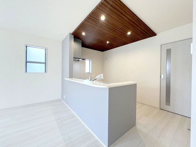 立川市西砂町　全15棟　新築戸建てのキッチン