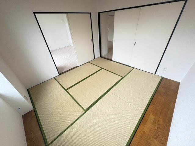 ハイム・みやぼりの和室