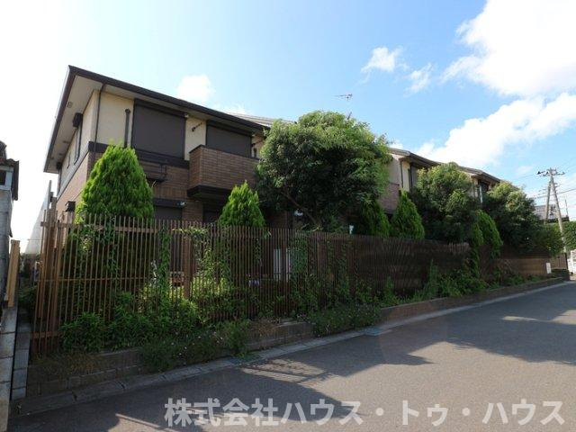 ボナール酒井根　Ⅱ号棟の外観