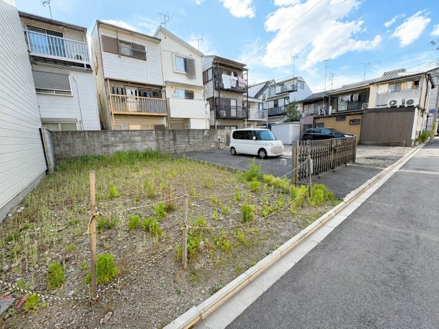 西ノ京内畑町　建築条件無土地の前面道路含む現地写真