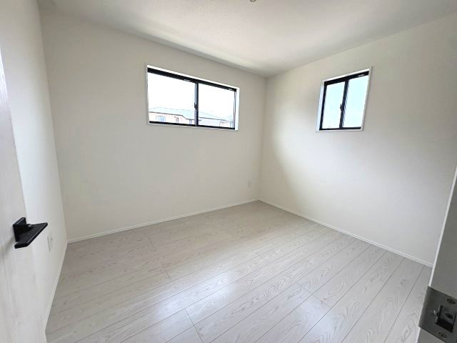 【子供部屋】 | 福岡市早良区田隈3丁目7期　1号棟（全1棟）【仲介手数料無料・0円】 | 施工例。施工例は完成時と異なる場合があります。
