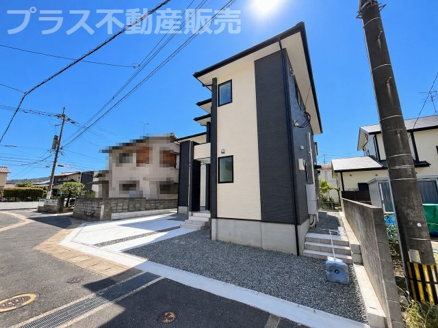 【外観】 | 福岡市早良区田隈3丁目7期　1号棟（全1棟）【仲介手数料無料・0円】 | 現地写真。プラス不動産販売なら、現場の全ての棟をまとめてご見学頂けます。
