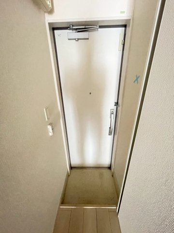 【玄関】
