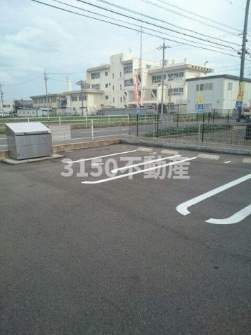 フリーデＭの駐車場|駐車場があります