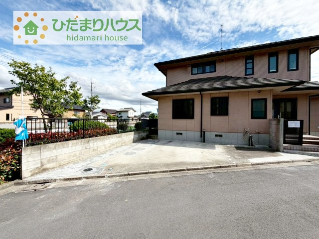 【駐車場】 | 下妻市小島　中古戸建 | マイホームなら駐車場代がかかりません！しかも、自宅の駐車場で洗車ができます！今までコイン洗車に行っていた手間も省けて、節約にもつながります(^^♪
