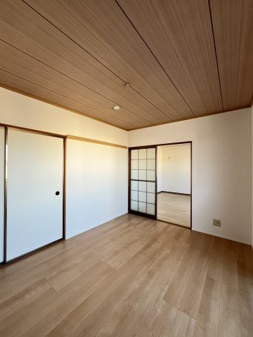 セジュールサバス　E棟の洋室