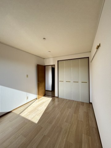 セジュールサバス　E棟の洋室
