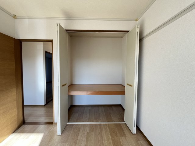 セジュールサバス　E棟の収納