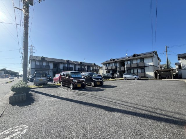 セジュールサバス　E棟の駐車場