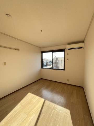 セジュールサバス　E棟の洋室