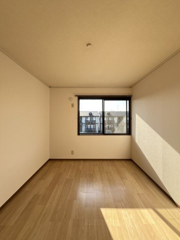 セジュールサバス　E棟の洋室