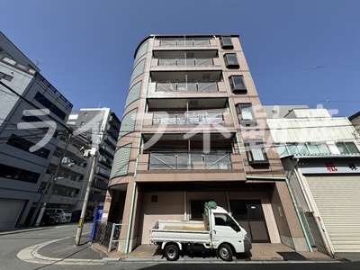 イデアールスパジオの外観|落ち着いた雰囲気の外観です