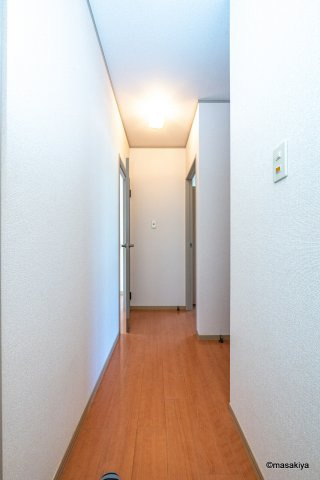 トミユウ・ボラタの玄関