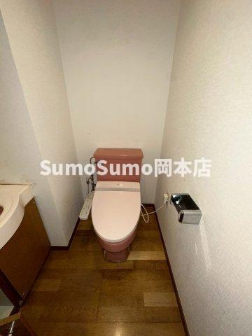 神戸市東灘区鴨子ケ原１丁目の賃貸マンションのトイレ|トイレもきれいです