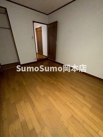 神戸市東灘区鴨子ケ原１丁目の賃貸マンションの洋室|使い勝手のいい洋室です
