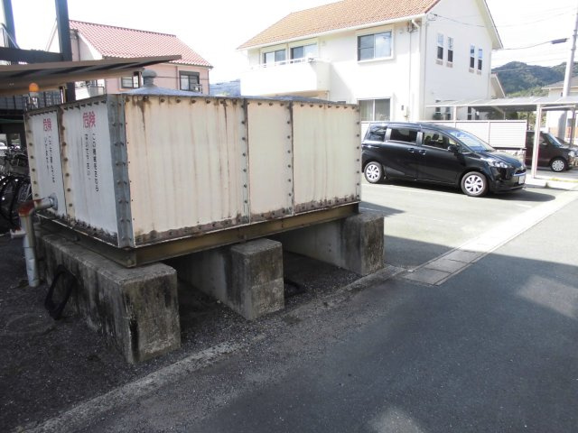 三の宮マンションのその他|貯水槽タンク
