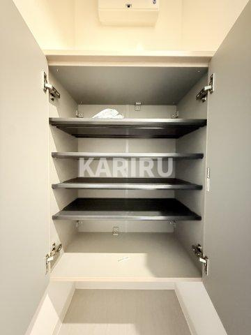 ATLAS加賀屋の内装