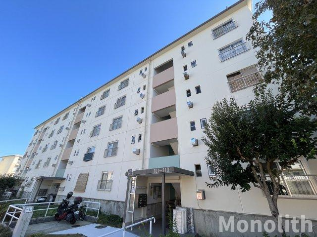 泉北桃山台１丁15号棟