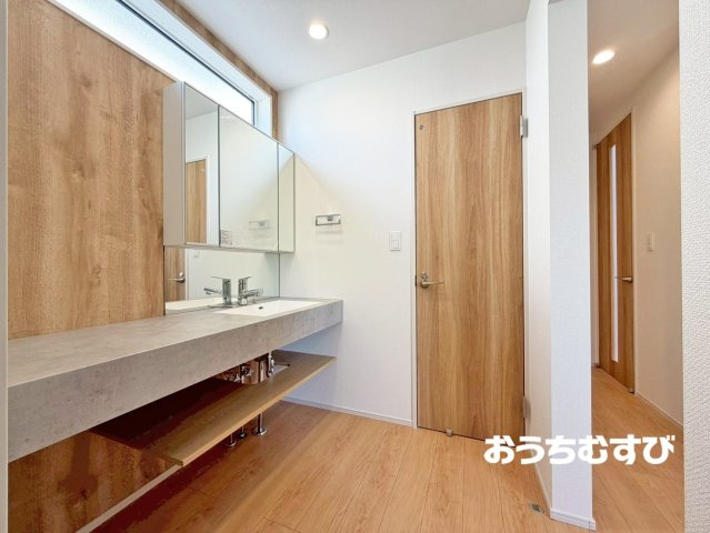 春日井市西高山町2丁目(全4棟)の独立洗面台