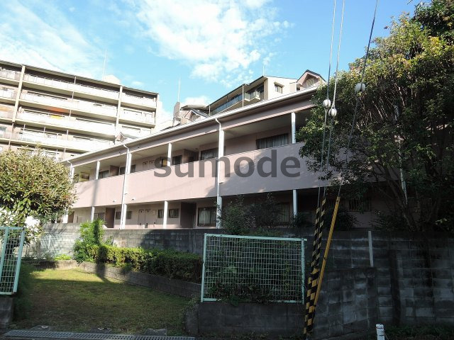 ラフレシア山崎の外観