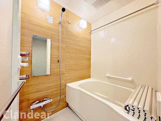北千住パークファミリアの浴室|ドキドキの新生活も、安心してスタート。ぴったりの住まいを見つけませんか？クランディアが一緒に住まい選びをサポートします‼　まずは、お気軽にお問合せください　＃クランディア