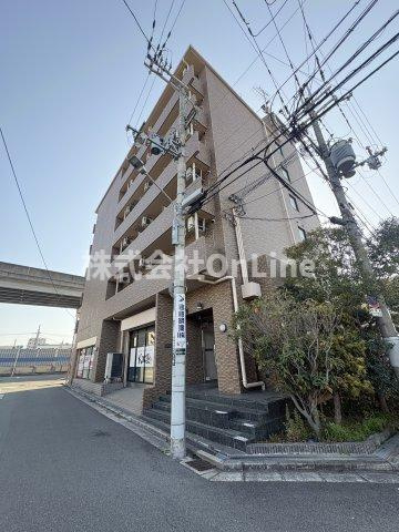 アルンハイム新石切の外観