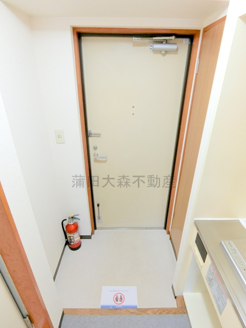 ライオンズマンション千鳥町の玄関