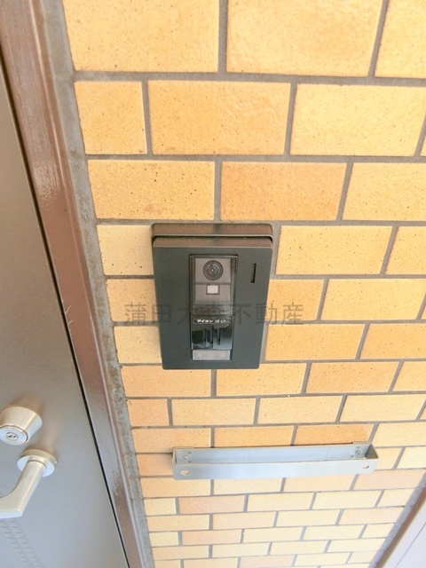 ライオンズマンション千鳥町の玄関