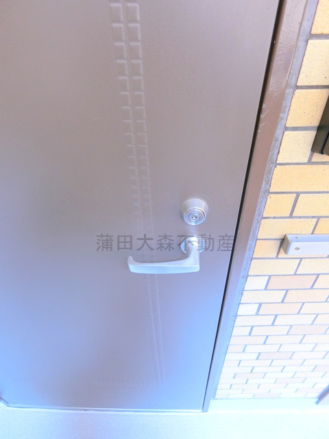 ライオンズマンション千鳥町の玄関