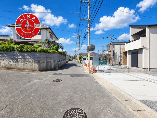 福岡市南区鶴田2丁目第8-1棟（4号棟）の外観|前面道路含む現地の写真です。