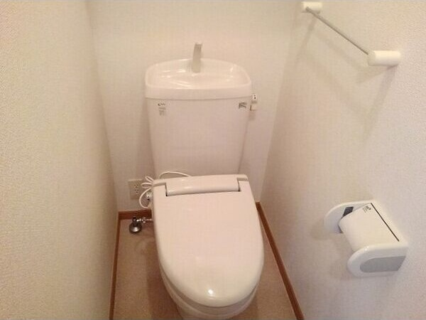 アベリアのトイレ