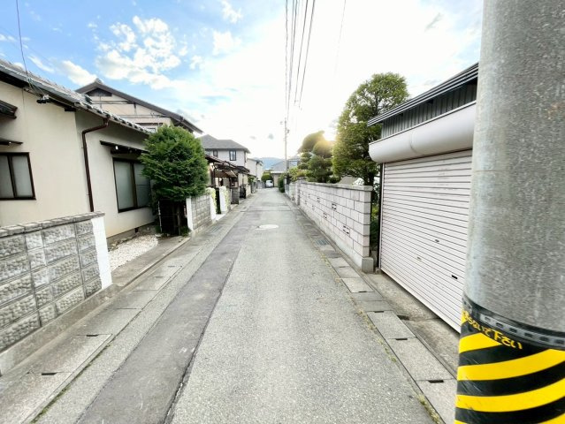 長野市高田第６の前面道路含む現地写真