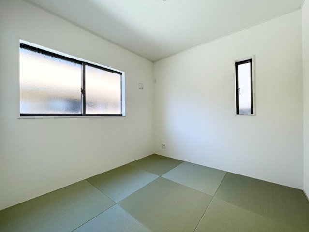 長野市高田第６の和室|収納力もある個室の和室