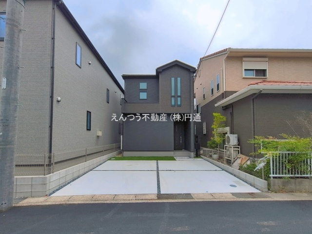 グラファーレ船頭場2期の前面道路含む現地写真