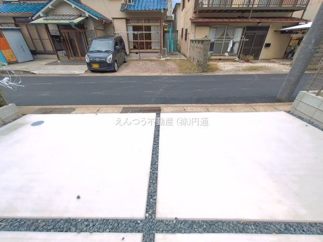 グラファーレ船頭場2期の駐車場