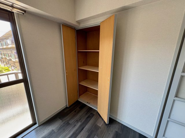 ヴィラ貴瀬2号館の収納