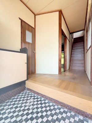 【玄関】 | 東原2丁目貸家