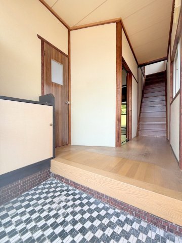 【玄関】 | 東原2丁目貸家