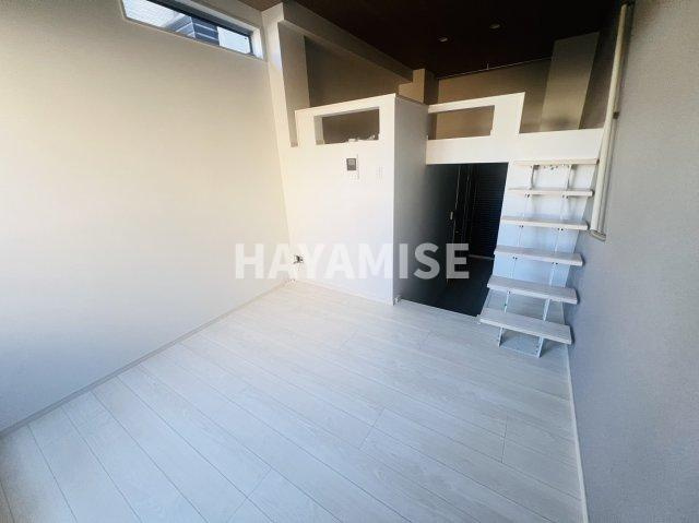  MODERN PALAZZO 戸石BRILLER の居間・リビング|※別部屋の写真