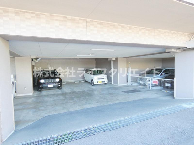 【駐車場】 | ルピナス日野壱番館