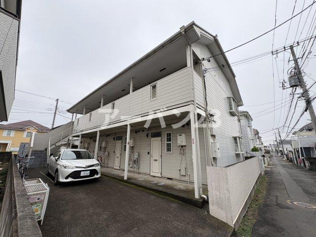 小平市仲町のアパートの外観