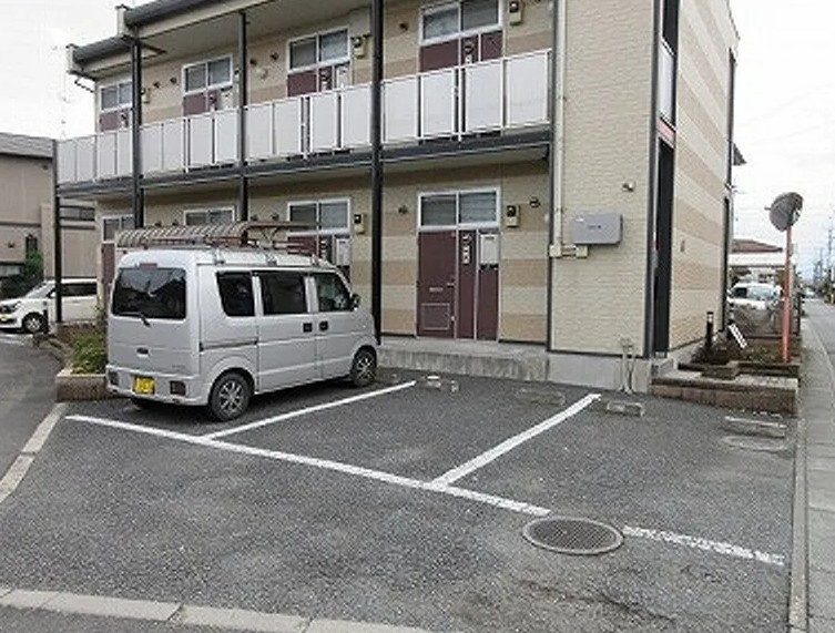 ヴィチーノ・Ｓの駐車場