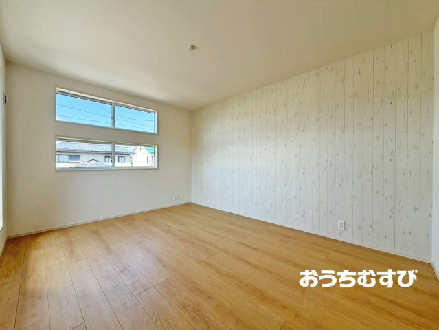 春日井市西高山町2丁目(全4棟)の洋室
