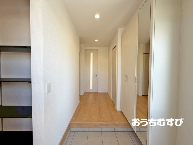春日井市西高山町2丁目(全4棟)の玄関