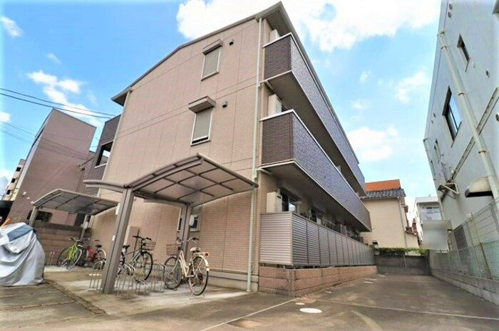 エスポワールの外観
