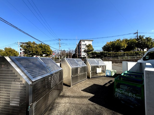 共用ごみ置き場